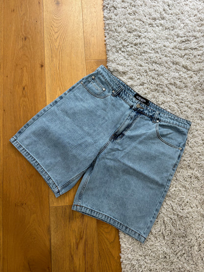 Signature Jorts